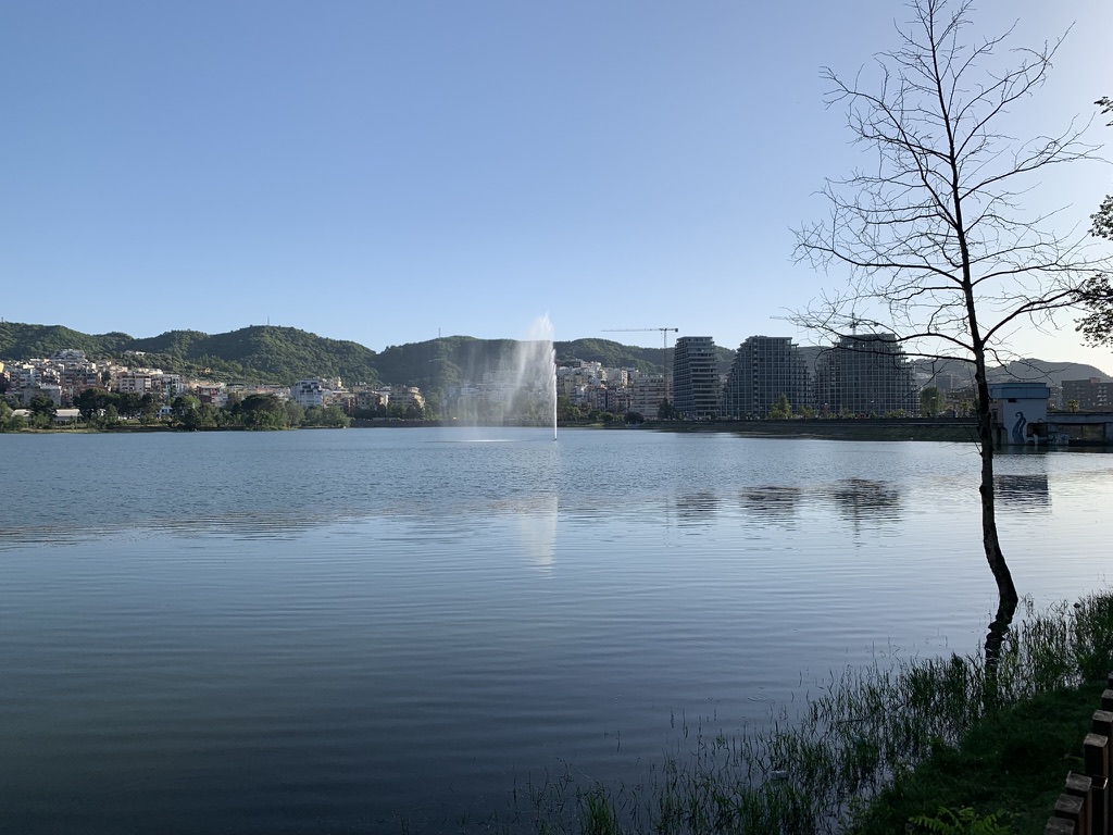 Lac artificiel de Tirana